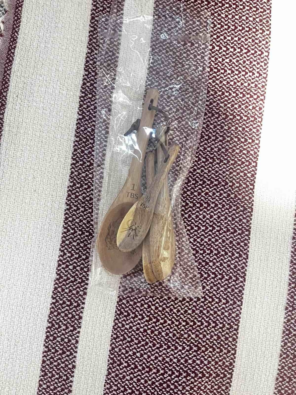 Wooden Measuring Spoons - Natural Brown Set